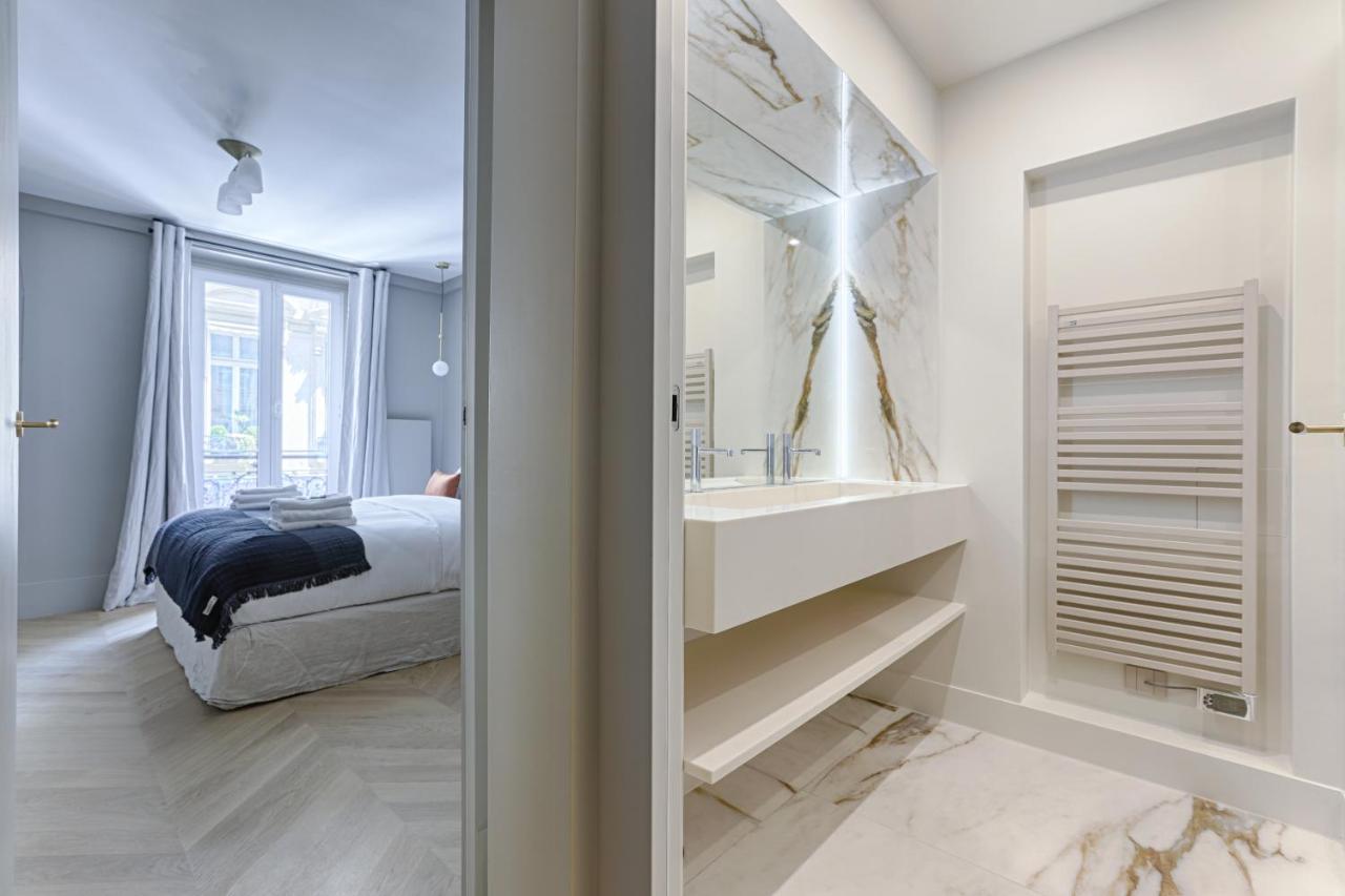 Unique Luxury Parisian Flat 2Br/6P -Champs Elysees Eksteriør bilde